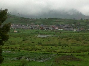 Batur-20110326-00051