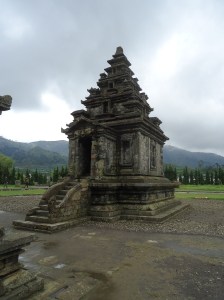 Candi Arjuna