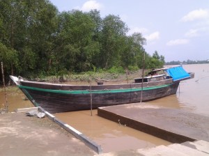 Perahu di Kuala Getek, Tembilahan